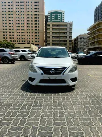 Nissan Sunny 1.5 Mid 2019